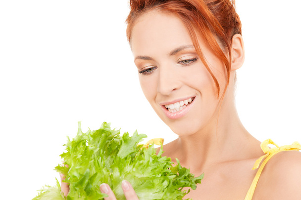 Happy woman with lettuce - Fotoğraf, Görsel