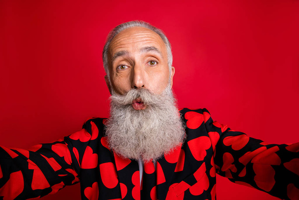 Closeup photo of crazy shocked aged attractive man amour cupid role making funny party selfies wear hipster hearts pattern suit costume tie isolated shine color background - Foto, afbeelding