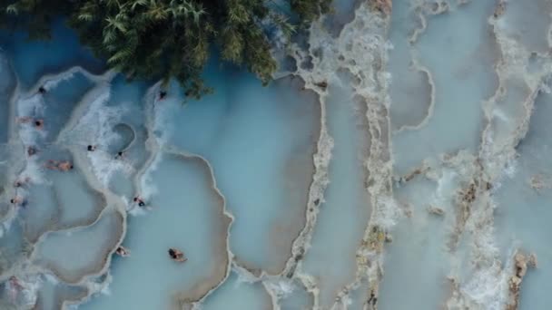 Şelaleler ve Kaplıcalar Saturnia termal hamam, Grosseto, Toskana, İtalya, doğal spa - Video, Çekim