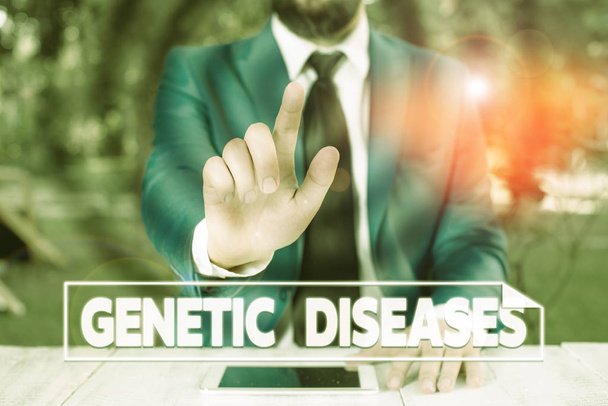 Escribiendo una nota que muestra las enfermedades genéticas. Foto de negocios mostrando la enfermedad causada por una anormalidad en un individuo s es genoma Empresario con el dedo en la punta delante de él
. - Foto, Imagen
