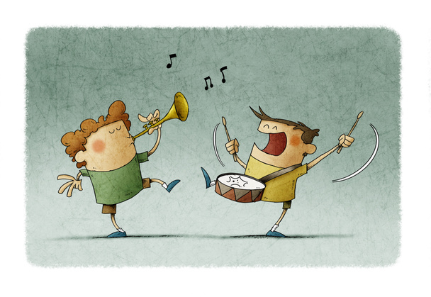 Los niños se divierten haciendo música, uno toca la trompeta y el otro un tambor
. - Foto, imagen