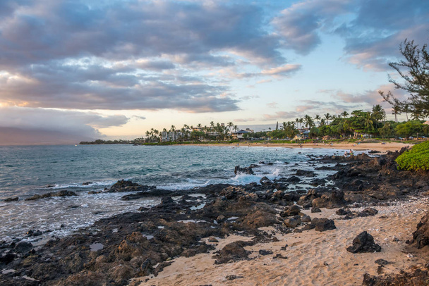 Вигляд берега в Мауї (Гаваї). - Фото, зображення