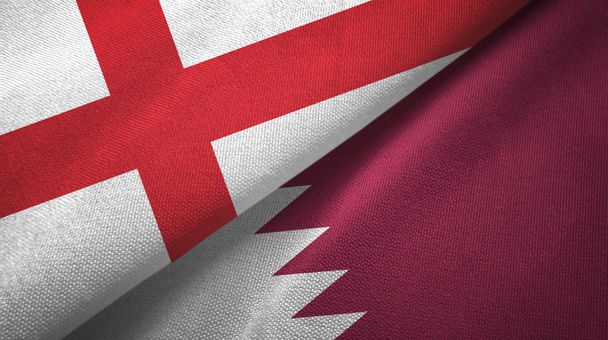 Inglaterra y Qatar dos banderas tela textil, textura de la tela
 - Foto, imagen
