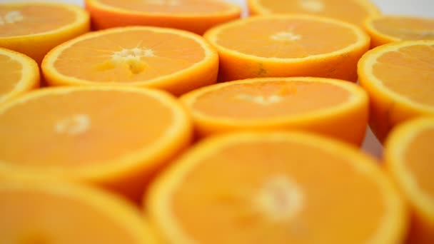 Close-up van gesneden sinaasappelen - Video