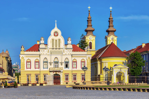 Cathédrale orthodoxe épiscopale serbe située sur la place historique Union de Timisoara, en Roumanie. Image
 - Photo, image