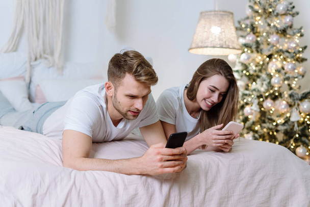 Young adult couple spending time together at home - Photo, Image