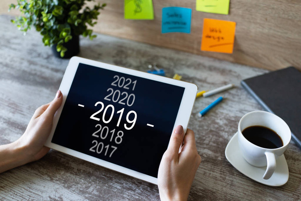 2019 year change. Goal setting and business strategy. Financial growth. - Valokuva, kuva