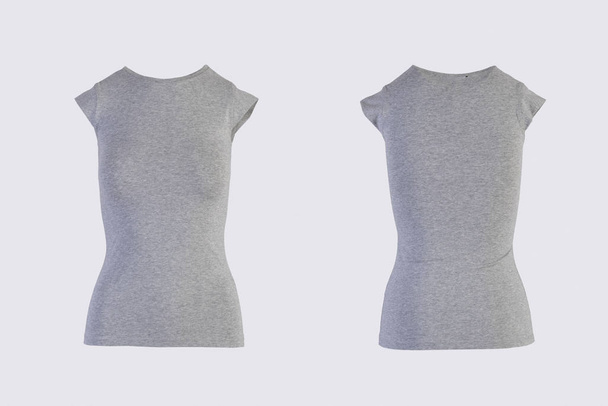 Женский пустой серый футболка с коротким рукавом, вид спереди и сзади шаблон. Чистая рубашка макет для печати дизайн. Изолированные на белом
 - Фото, изображение