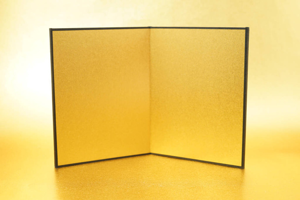 Золотой складной экран (новогодние открытки и новогодний материал
) - Фото, изображение