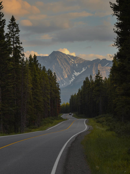 Banff National Park, Alberta, Canada - Photo, image