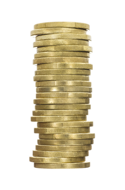 Pila torcida de monedas de oro brillante aislado en blanco - Foto, Imagen