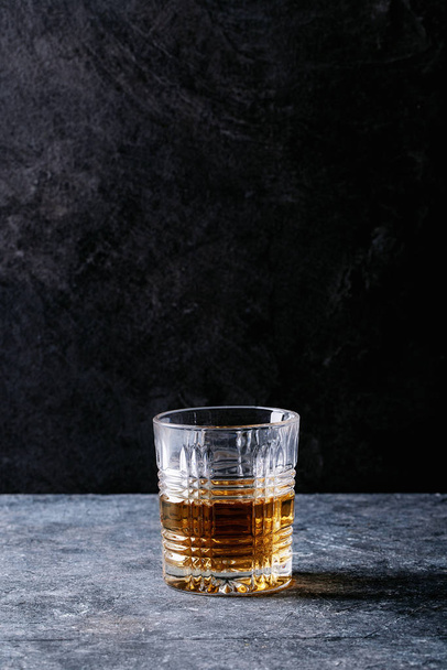 Glass of Irish whiskey - Zdjęcie, obraz
