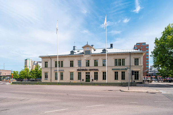Vasteras, Sweden - June 23, 2019: View of Vasteras central. The old wooden building of railway station. - Foto, Imagem