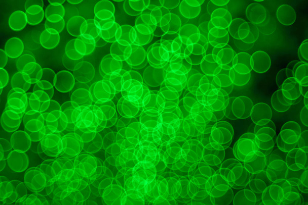 Классический боке, включая мыльные пузыри, включая зелёный.
.  - Фото, изображение