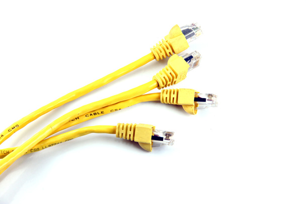 Cables Lan amarillos
. - Foto, imagen