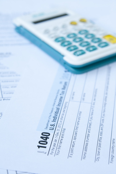 U. S. Tax form and pen - Фото, зображення