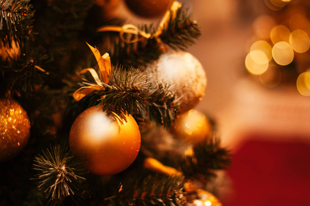 Beautiful decorated Christmas tree - Φωτογραφία, εικόνα