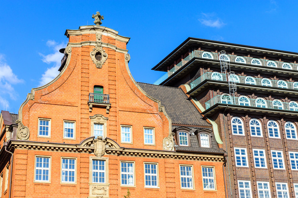 Historische Gebäude in Hamburg - Foto, Bild