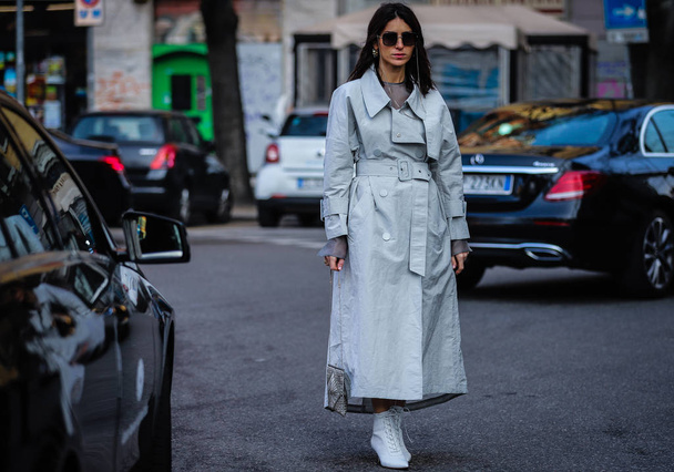Milano Fashion Week Streetstyle 21 Febbraio 2019 - Фото, изображение