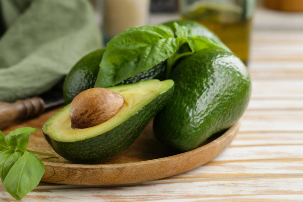 abacate orgânico natural para uma dieta saudável
 - Foto, Imagem