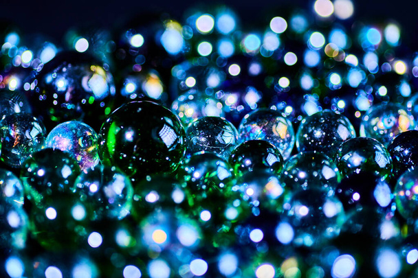 Christmas New Year bright bokeh abstract background of glass bal - Foto, Imagen