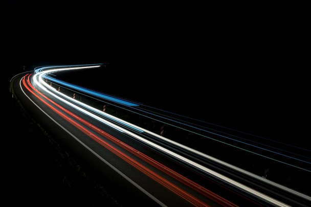 luces de coches con noche - Foto, Imagen