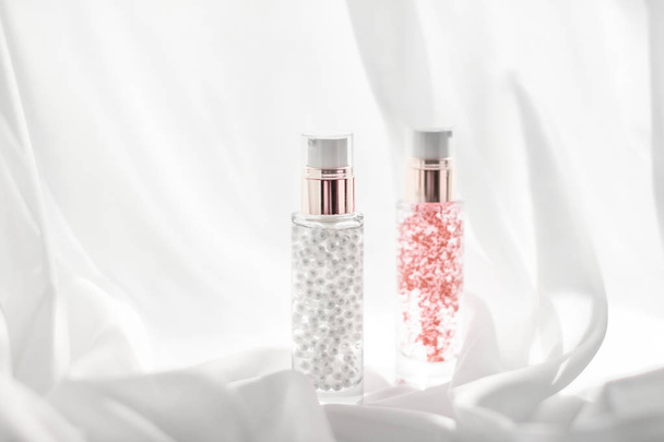 Skincare serum and make-up primer gel bottle, moisturizing lotio - Photo, Image