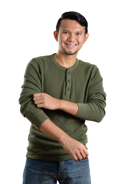 Asijský muž ve svetru - Fotografie, Obrázek