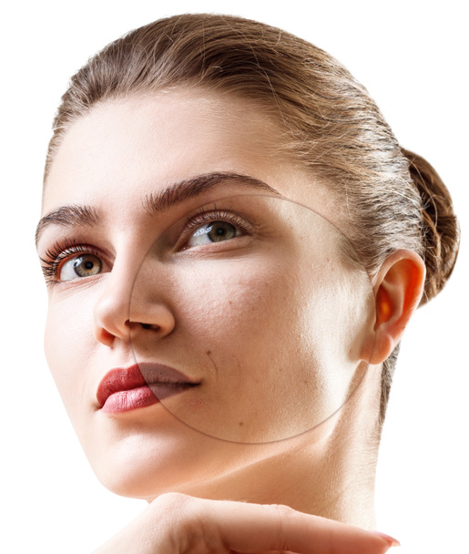 Cercle sur les spectacles de jeunes femmes avant et après le traitement et le maquillage
. - Photo, image