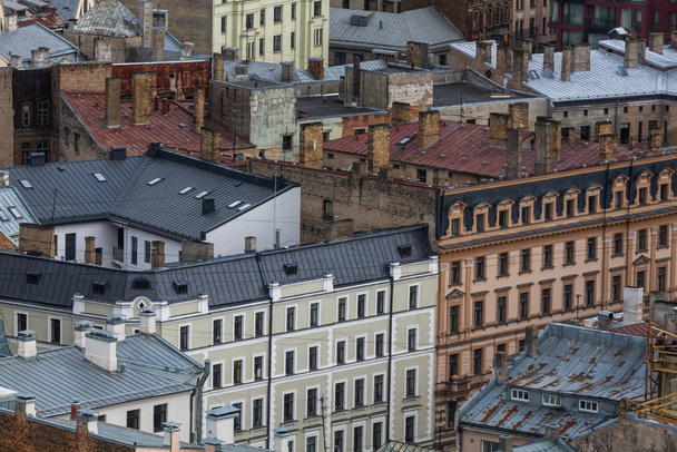 Vista aérea da cidade europeia moderna
 - Foto, Imagem