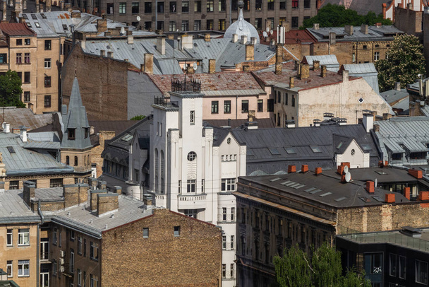 Vista aérea da cidade europeia moderna
 - Foto, Imagem