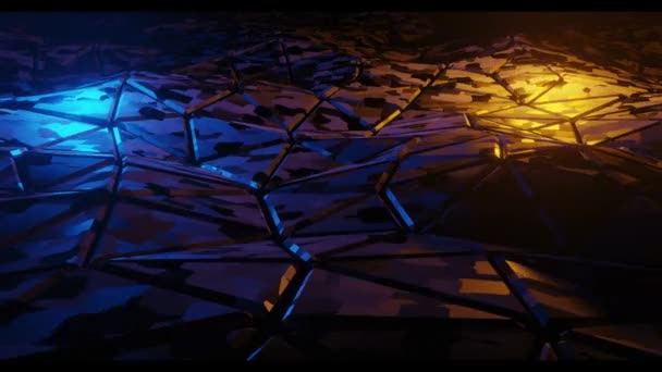 Abstract animatie eindeloze lus 3d achtergrond. Metaalgolven van driehoekige polygonen, helder licht, zee van metaal. - Video