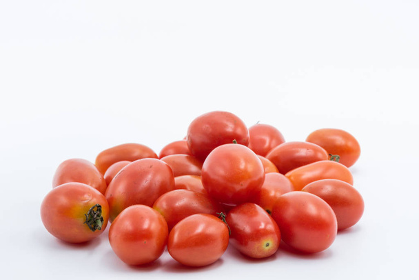 Fresh tomato - Valokuva, kuva