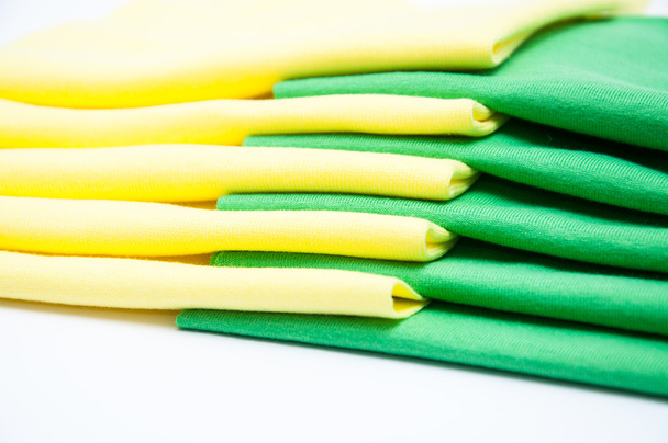 Зеленая и желтая ткани
 - Фото, изображение