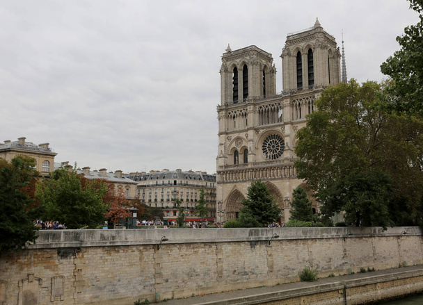 A Notre Dame de Paris Cathedral - Fotó, kép