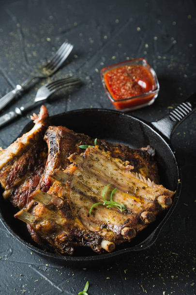 Roasted Pork Ribs with Rosemary - Foto, imagen