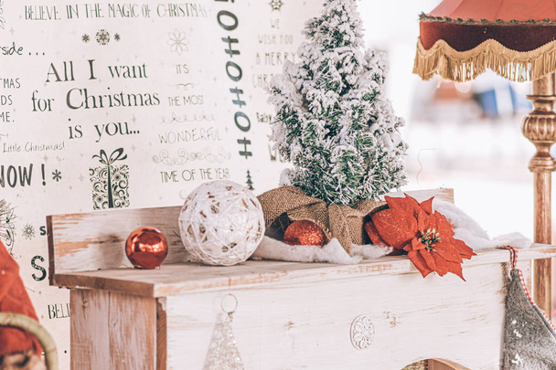 Hermosa decoración vintage de Navidad y sensación de Navidad
 - Foto, Imagen