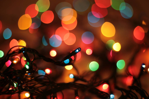 vícebarevné věnce bokeh vánoční pozadí - Fotografie, Obrázek