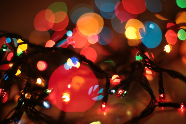 guirnalda multicolor fondo navidad bokeh
 - Foto, imagen