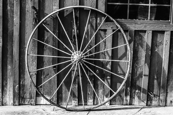 Wagon Wheel Background - Photo, Image