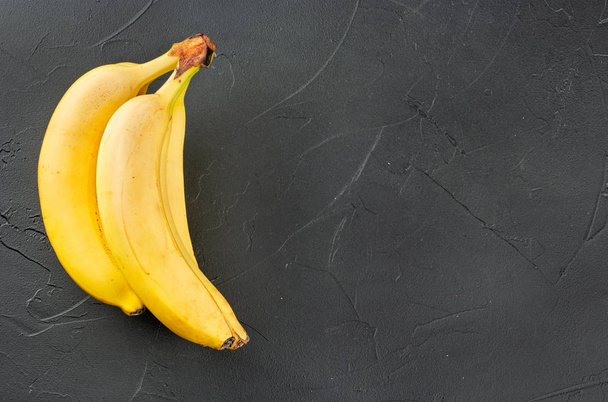 гроно бананів
 - Фото, зображення