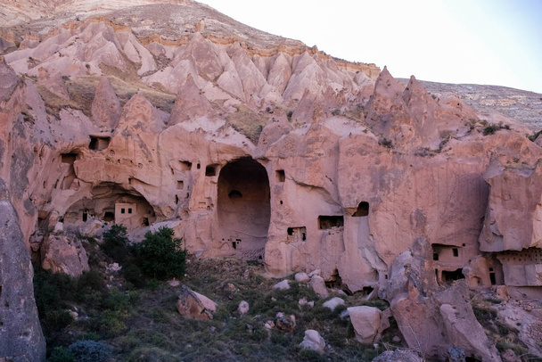 Zelve Open Air Museum. Vyřezávané pokoje v Zelve Valley, Cappadocia, Turecko - Fotografie, Obrázek