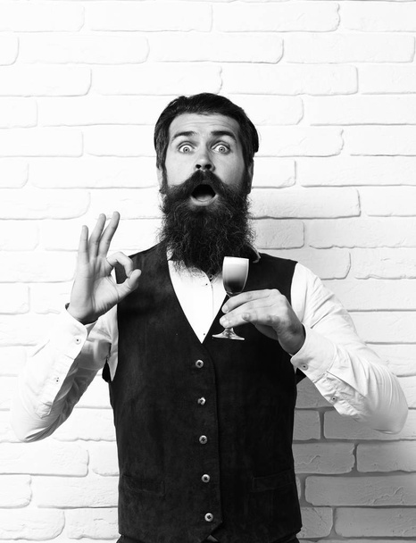 surprised handsome bearded man with long beard - Valokuva, kuva