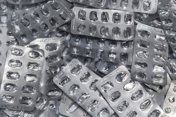 Empilement de pilules vides
 - Photo, image