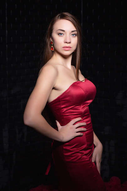Portrait of a beautiful young brunette - Fotografie, Obrázek