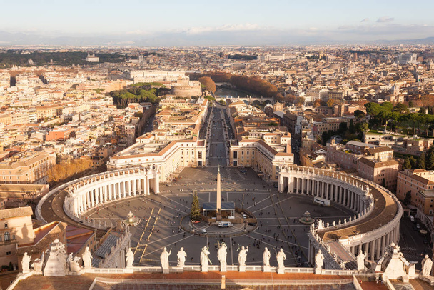 Piazza San Pietro vista aerea, Città del Vaticano
 - Foto, immagini