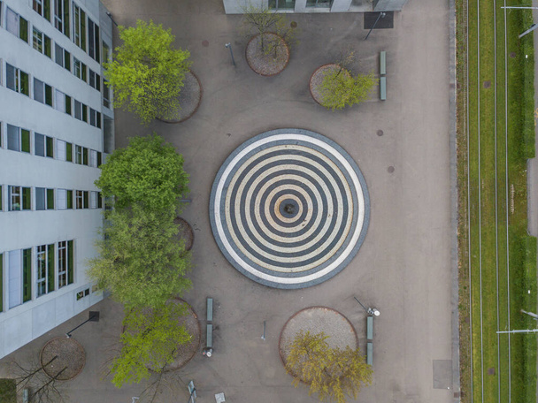 Aerial view of black and white circle fountain - Photo, image