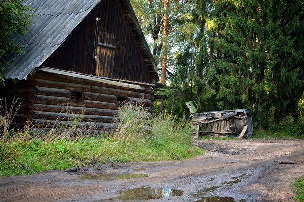 Vecchio villaggio abbandonato scena in Russia
 - Foto, immagini