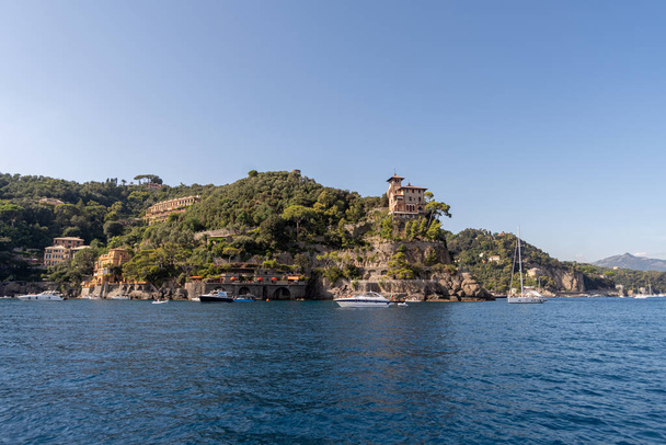 Riwiera Włoska, Skaliste wybrzeże Zatoki Tigullio - Zdjęcie, obraz