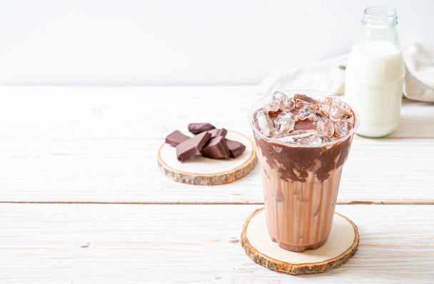 Iced chocolate milkshake drink - Фото, изображение
